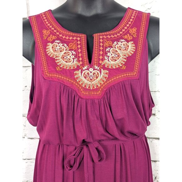 LUXOLOGY Jersey-Knit Embroidered Maxi Dress Boho Cottage Beachy Stretch Size XL - Picture 2 of 8